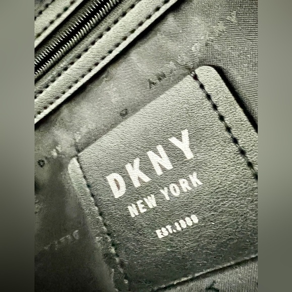 DKNY Farrah Tote - Black/White - Picture 6 of 9